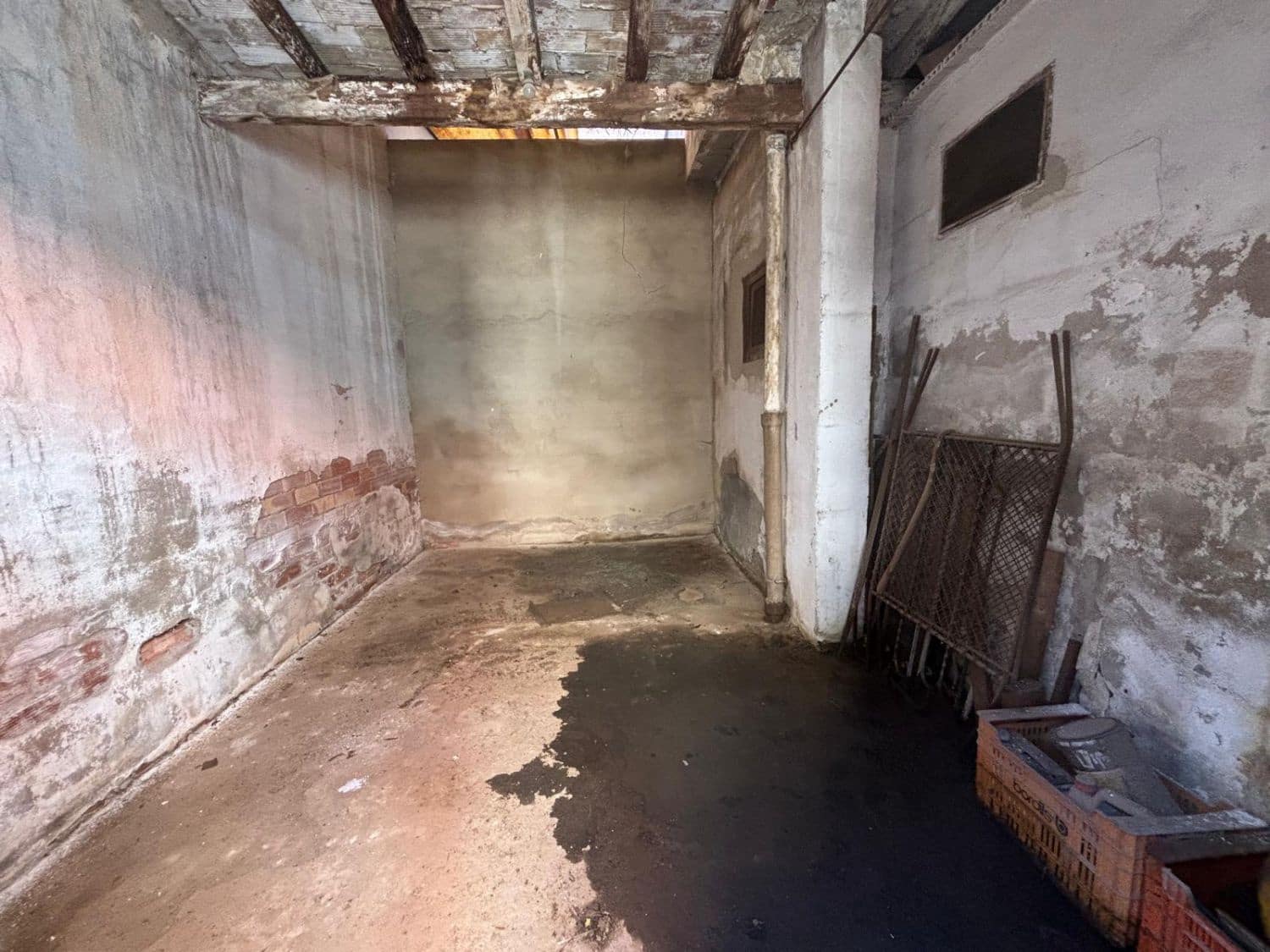 4 slaapkamer Huis te koop in Nules - € 135.000 (Ref: 8947065)