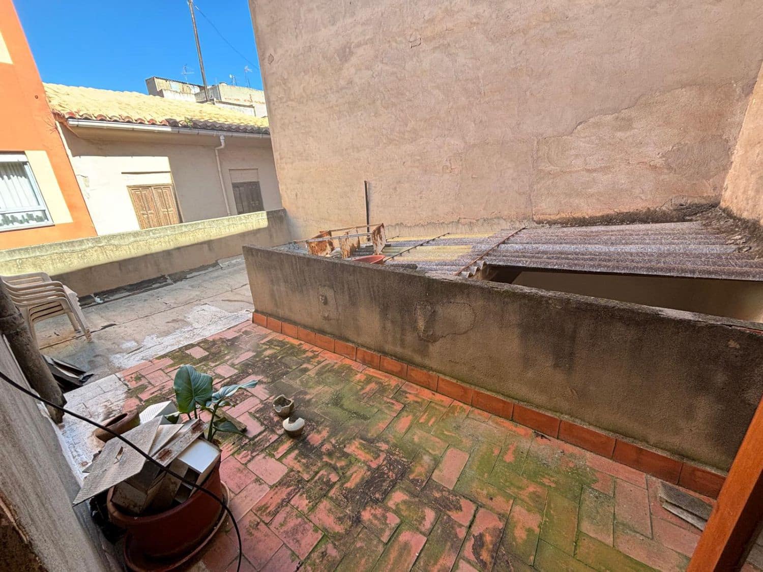 4 slaapkamer Huis te koop in Nules - € 135.000 (Ref: 8947065)