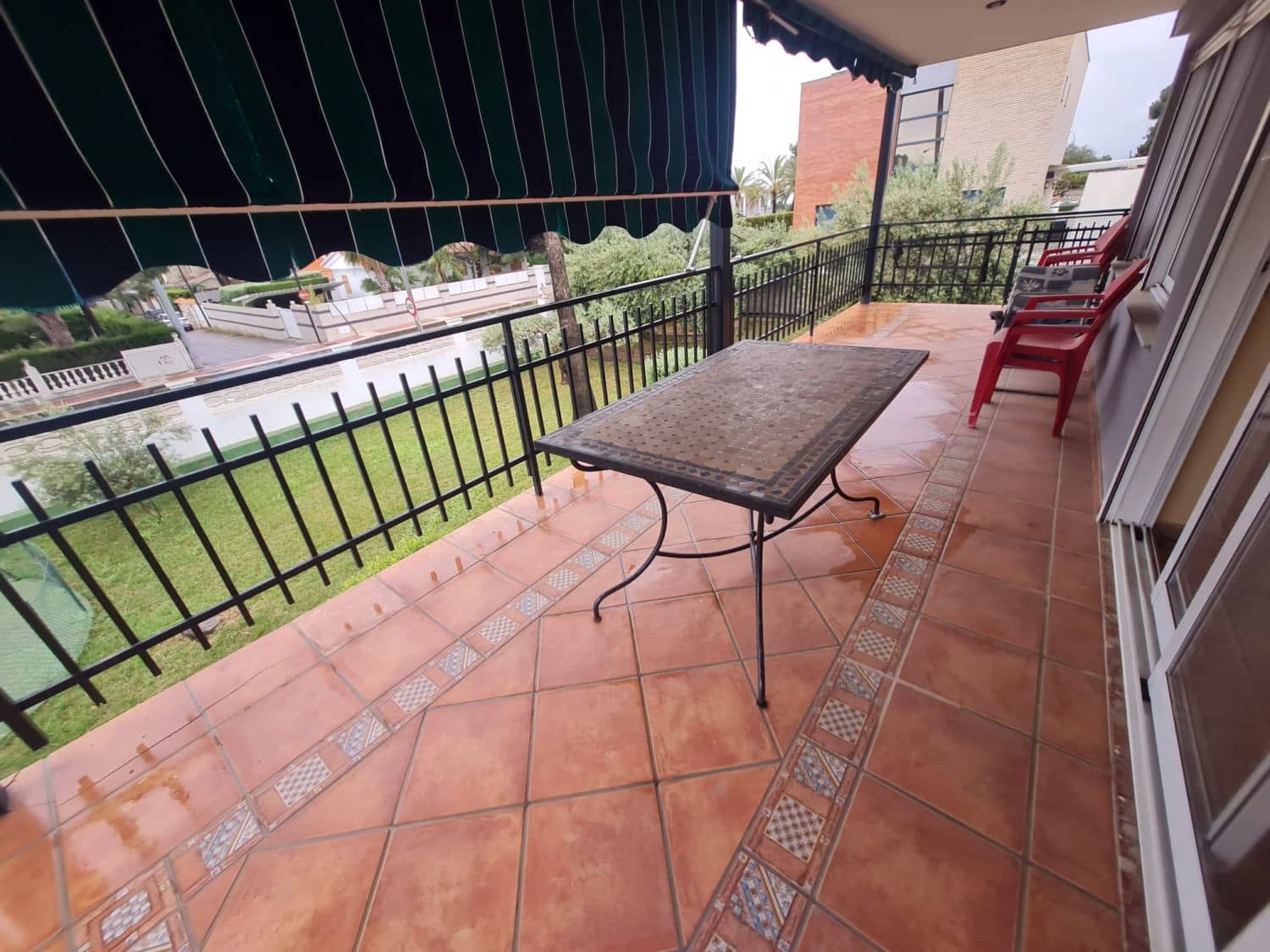 4 camera da letto Villetta Bifamiliare in vendita in Benicassim con garage - 549.000 € (Rif: 8949419)