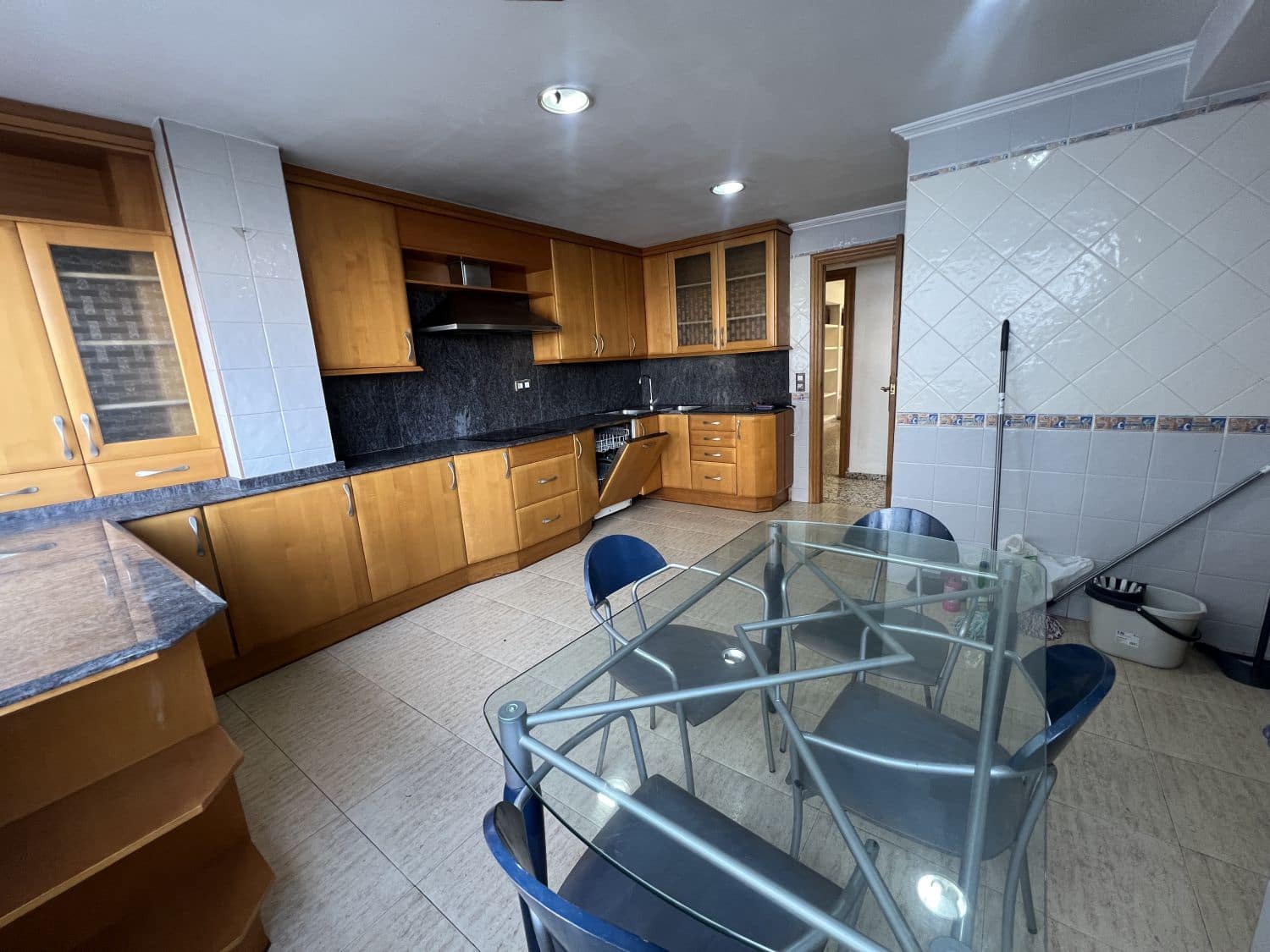 3 Zimmer Wohnung zu verkaufen in Castello de la Plana - 232.000 € (Ref: 8960512)