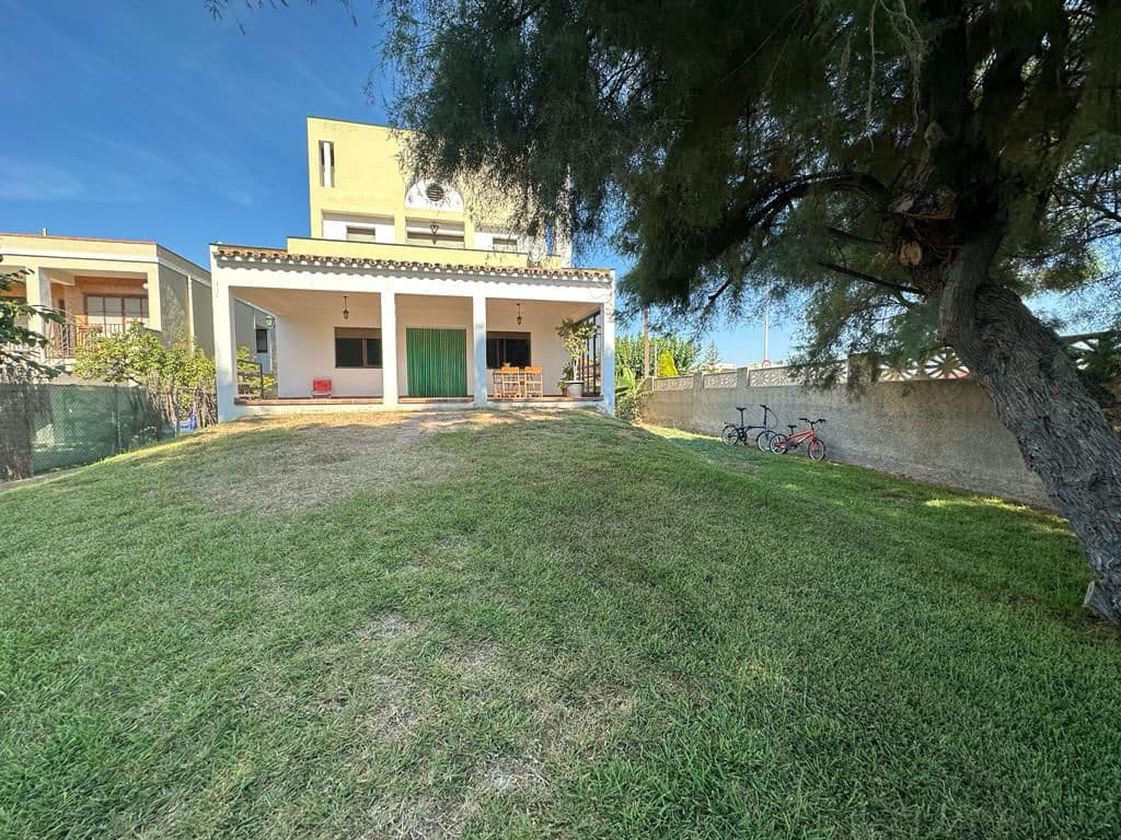 4 sypialnia Dom blizniak na sprzedaż w Almassora / Almazora z garażem - 340 000 € (Ref: 8960513)