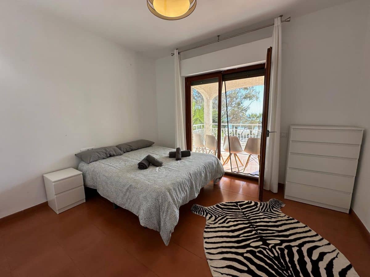 4 soveværelse Semi-Rækkehus til salg i Benicassim med garage - € 1.400.000 (Ref: 8960514)