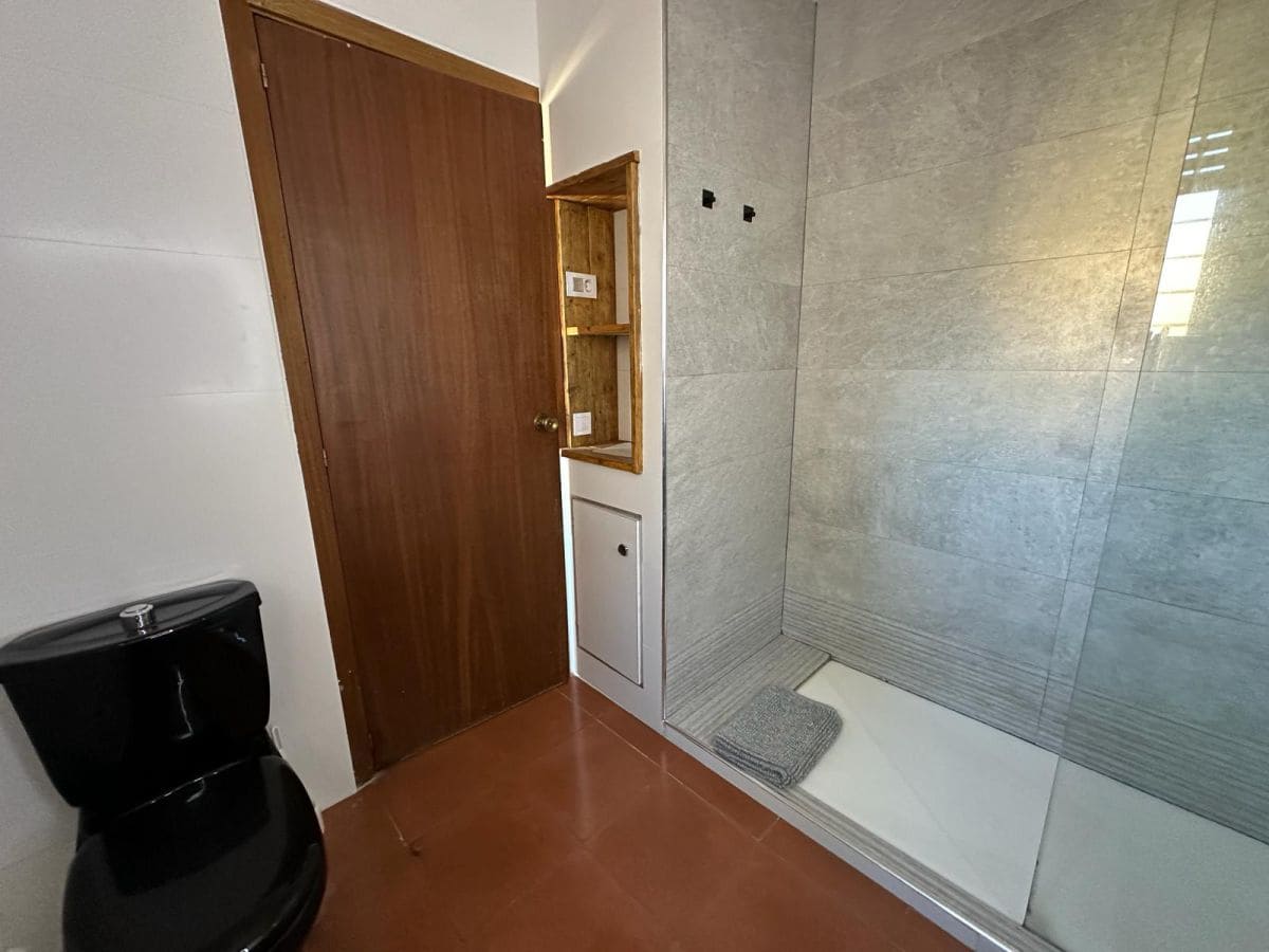 4 soveværelse Semi-Rækkehus til salg i Benicassim med garage - € 1.400.000 (Ref: 8960514)