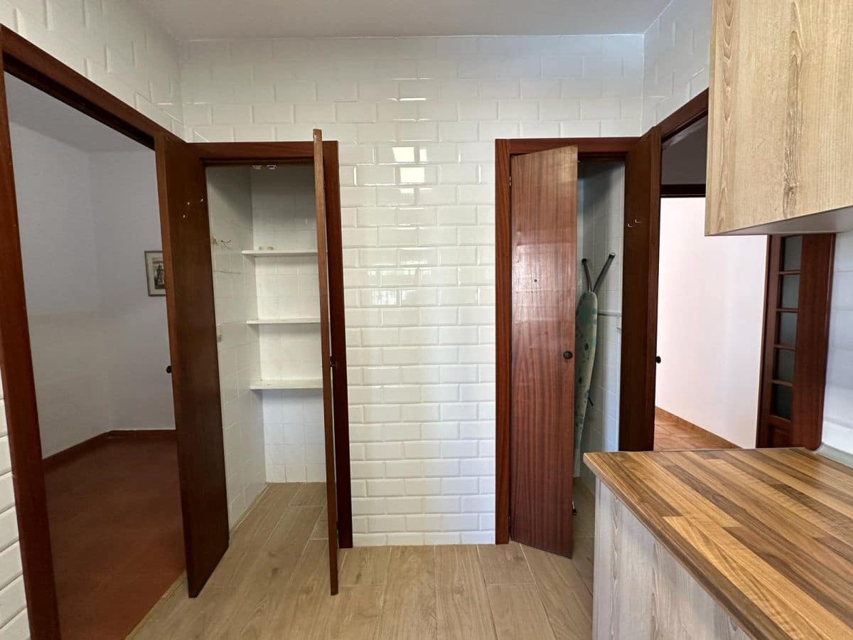 4 soveværelse Semi-Rækkehus til salg i Benicassim med garage - € 1.400.000 (Ref: 8960514)