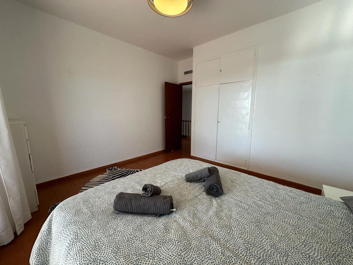 4 soveværelse Semi-Rækkehus til salg i Benicassim med garage - € 1.400.000 (Ref: 8960514)