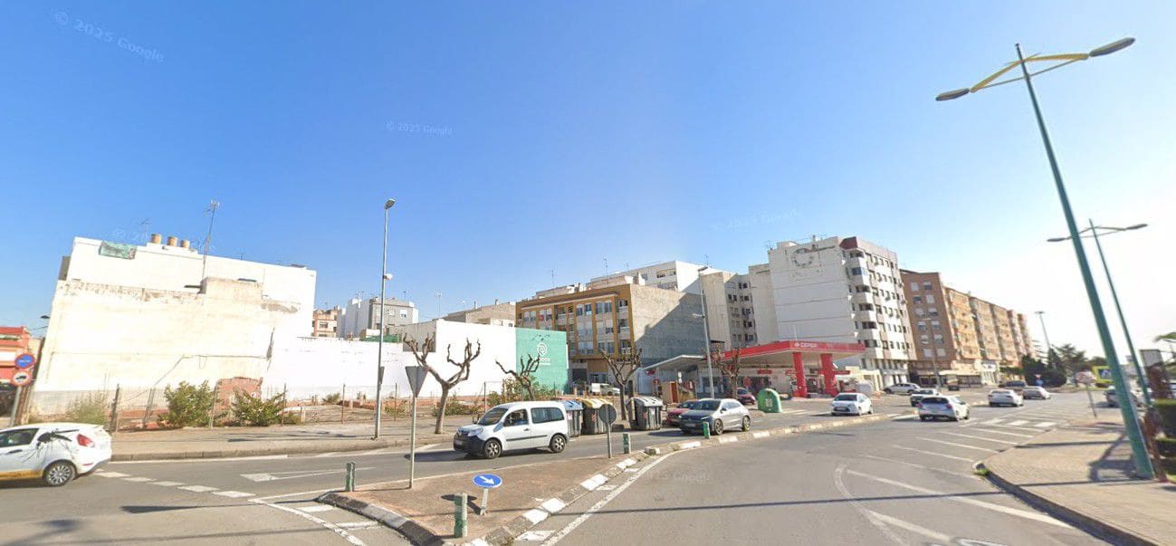 Mark till salu i Vila-real - 525 000 € (Ref: 8969306)