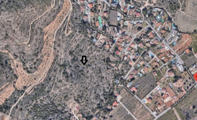 Finca/Herregård til salgs i Castello de la Plana - € 39 000 (Ref: 8983078)