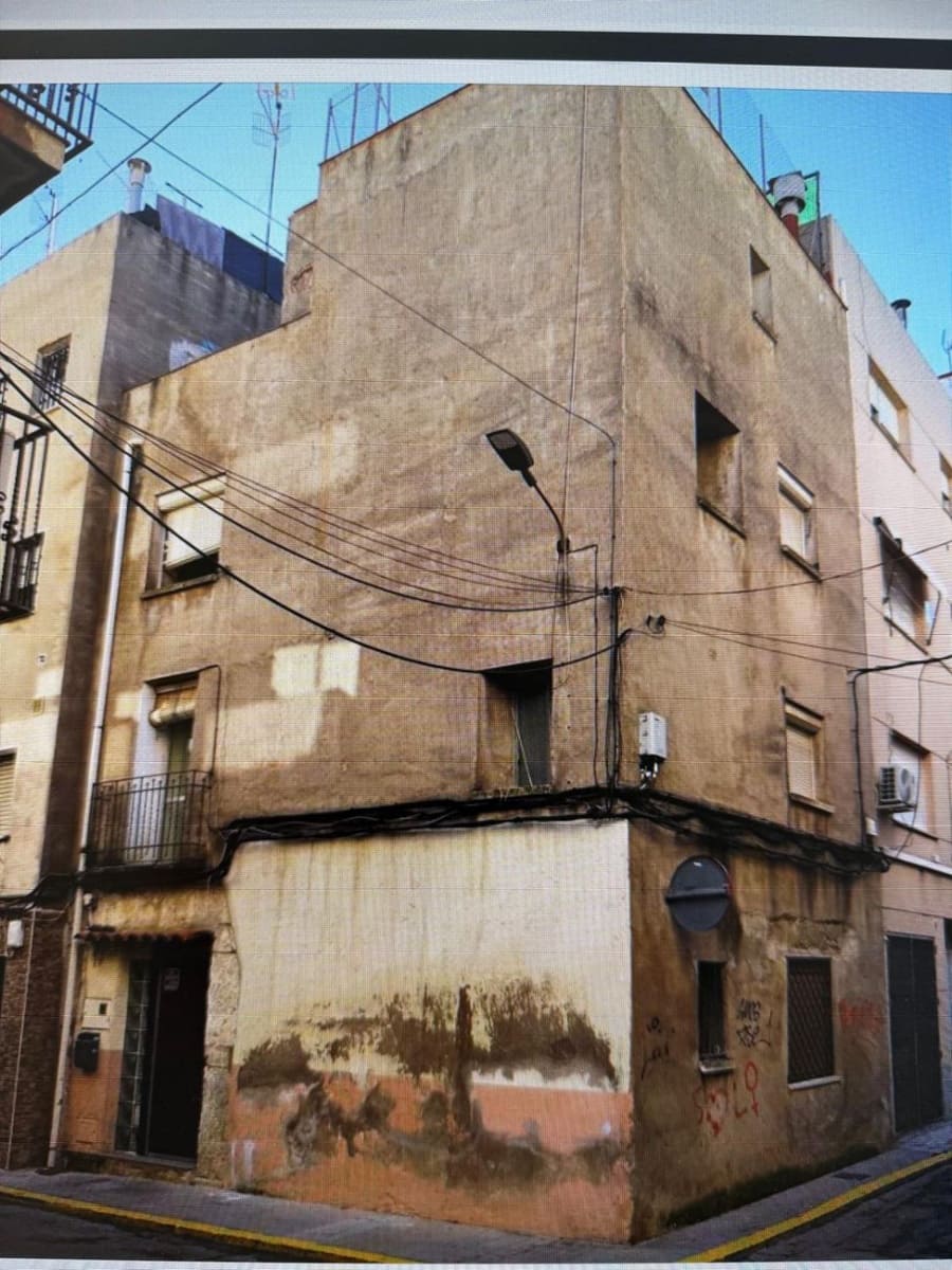 3 bedroom Townhouse for sale in Benicarlo - € 80,000 (Ref: 8983080)