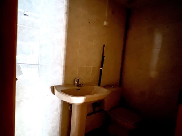 Commercial for sale in Sur, Castelló de la Plana - € 76,000 (Ref: 8983082)