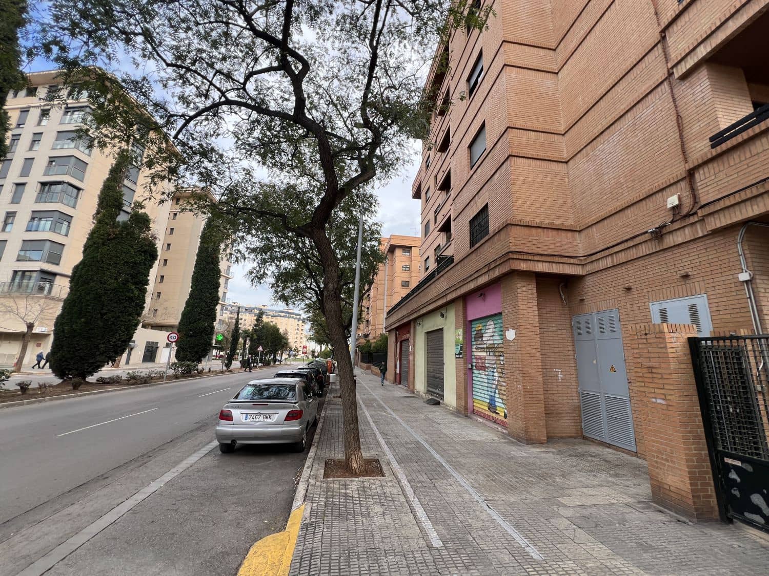 Erhverv til salg i Castello de la Plana - € 76.000 (Ref: 8983082)