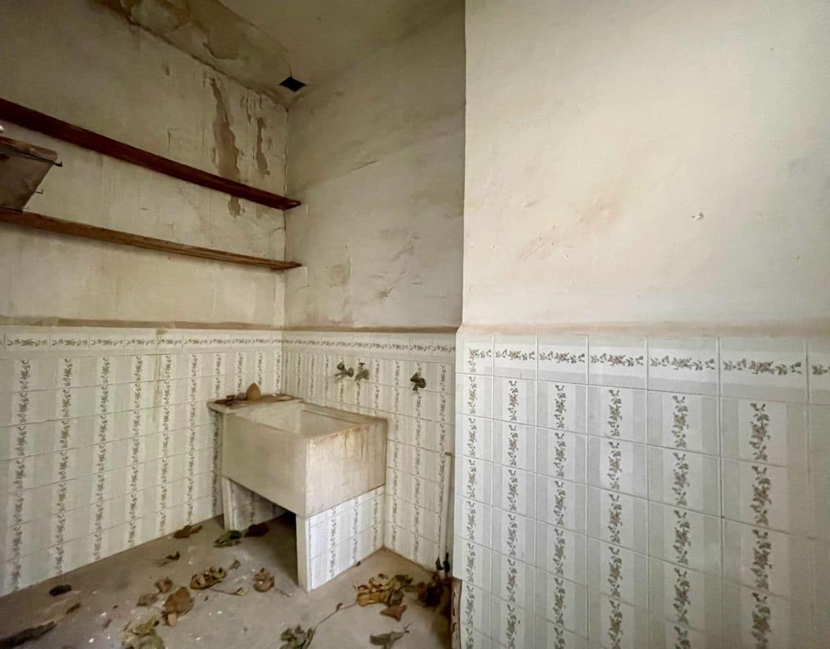 5 soverom Hus til salgs i Nules med garasje - € 220 000 (Ref: 9012937)