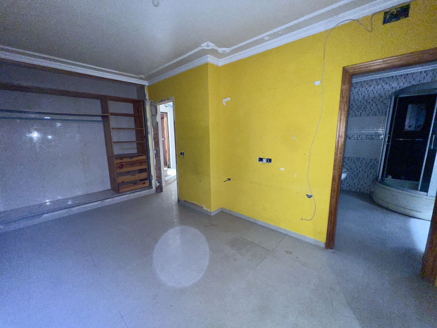 7 bedroom Terraced Villa for sale in Castello de la Plana - € 100,000 (Ref: 9041646)