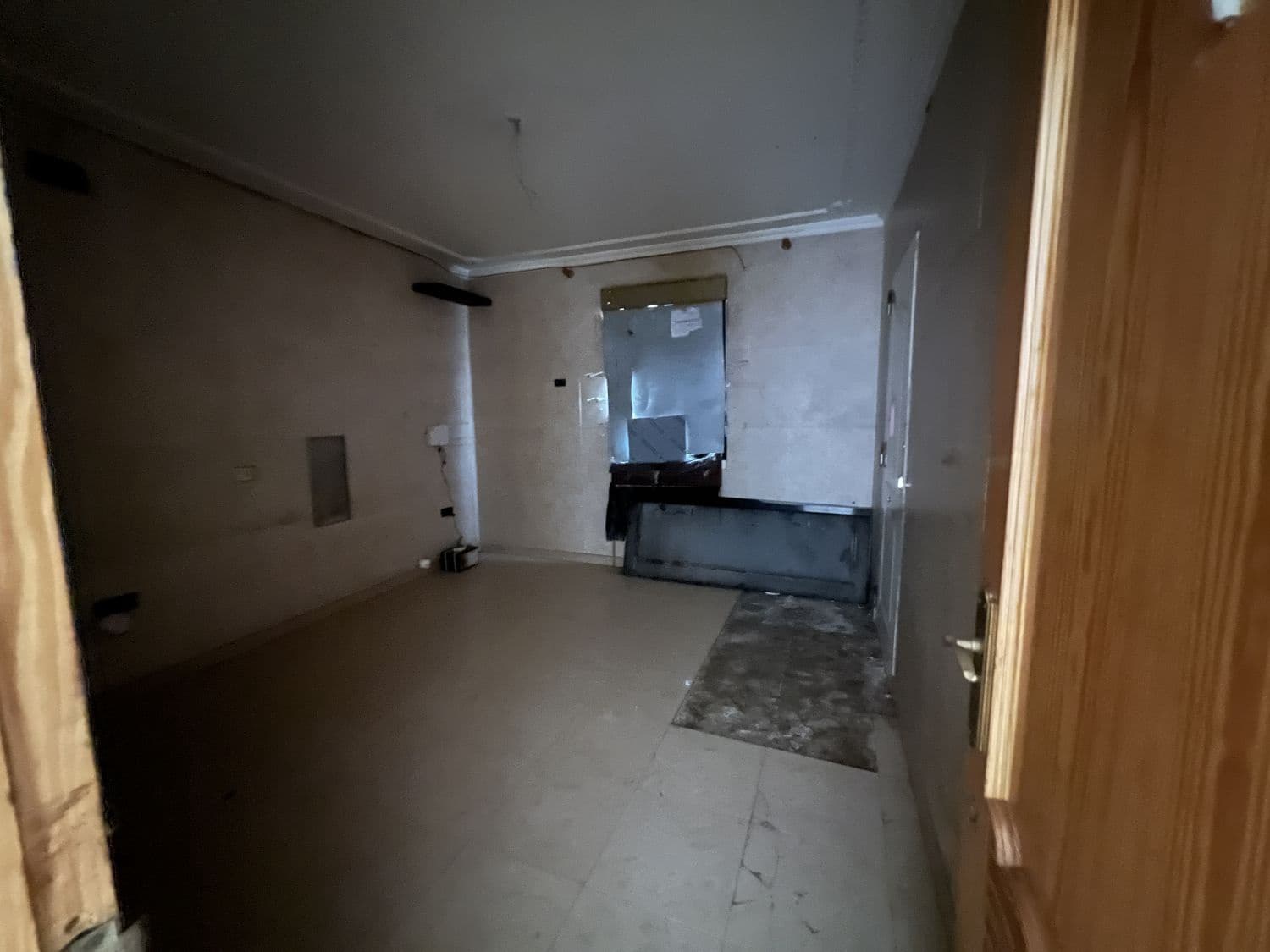 7 bedroom Terraced Villa for sale in Castello de la Plana - € 100,000 (Ref: 9041646)