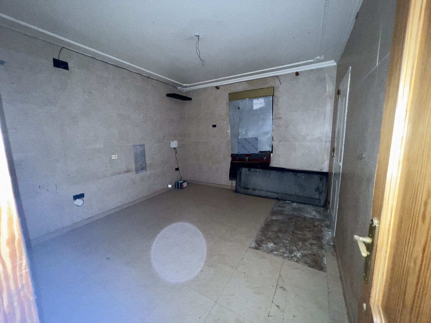 7 bedroom Terraced Villa for sale in Castello de la Plana - € 100,000 (Ref: 9041646)