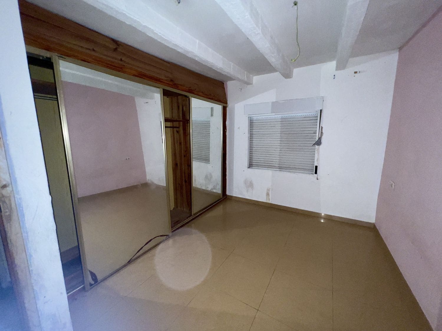 7 bedroom Terraced Villa for sale in Castello de la Plana - € 100,000 (Ref: 9041646)
