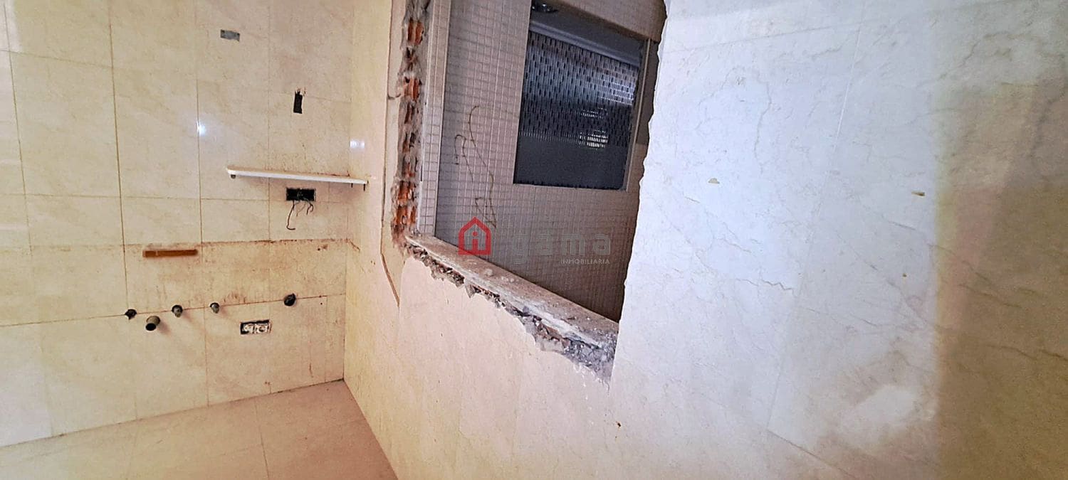 7 bedroom Terraced Villa for sale in Castello de la Plana - € 90,000 (Ref: 9041646)