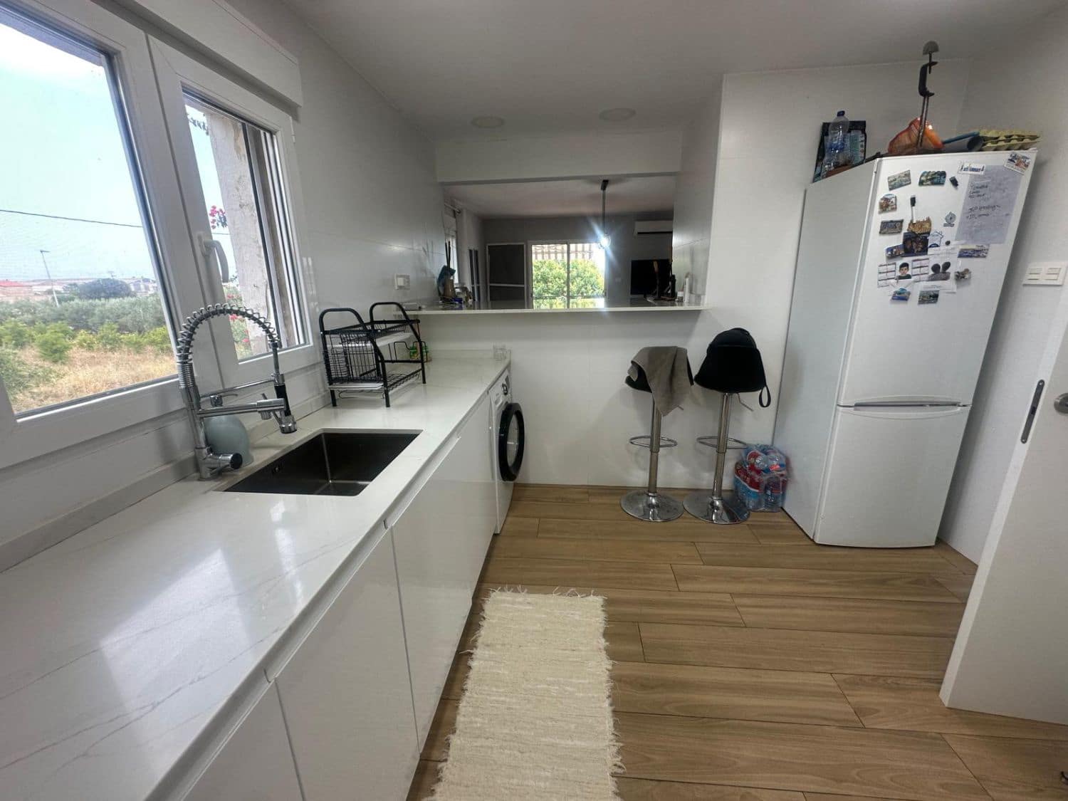 5 soveværelse Semi-Rækkehus til salg i Castello de la Plana med garage - € 299.900 (Ref: 9075343)