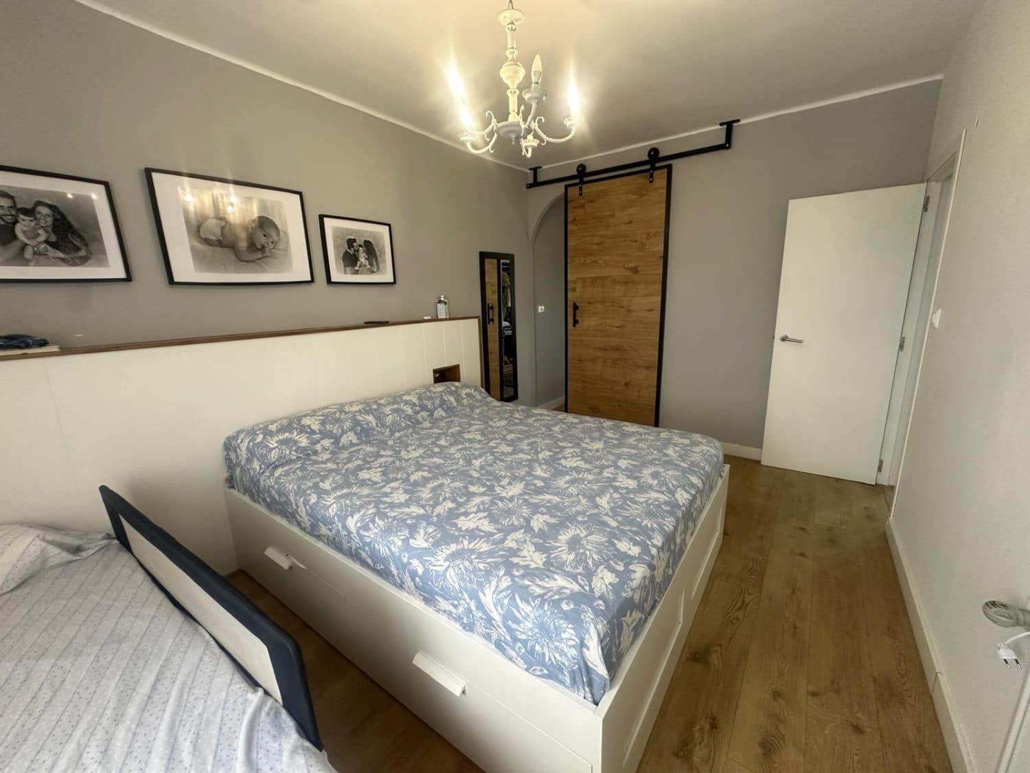 5 soveværelse Semi-Rækkehus til salg i Castello de la Plana med garage - € 299.900 (Ref: 9075343)