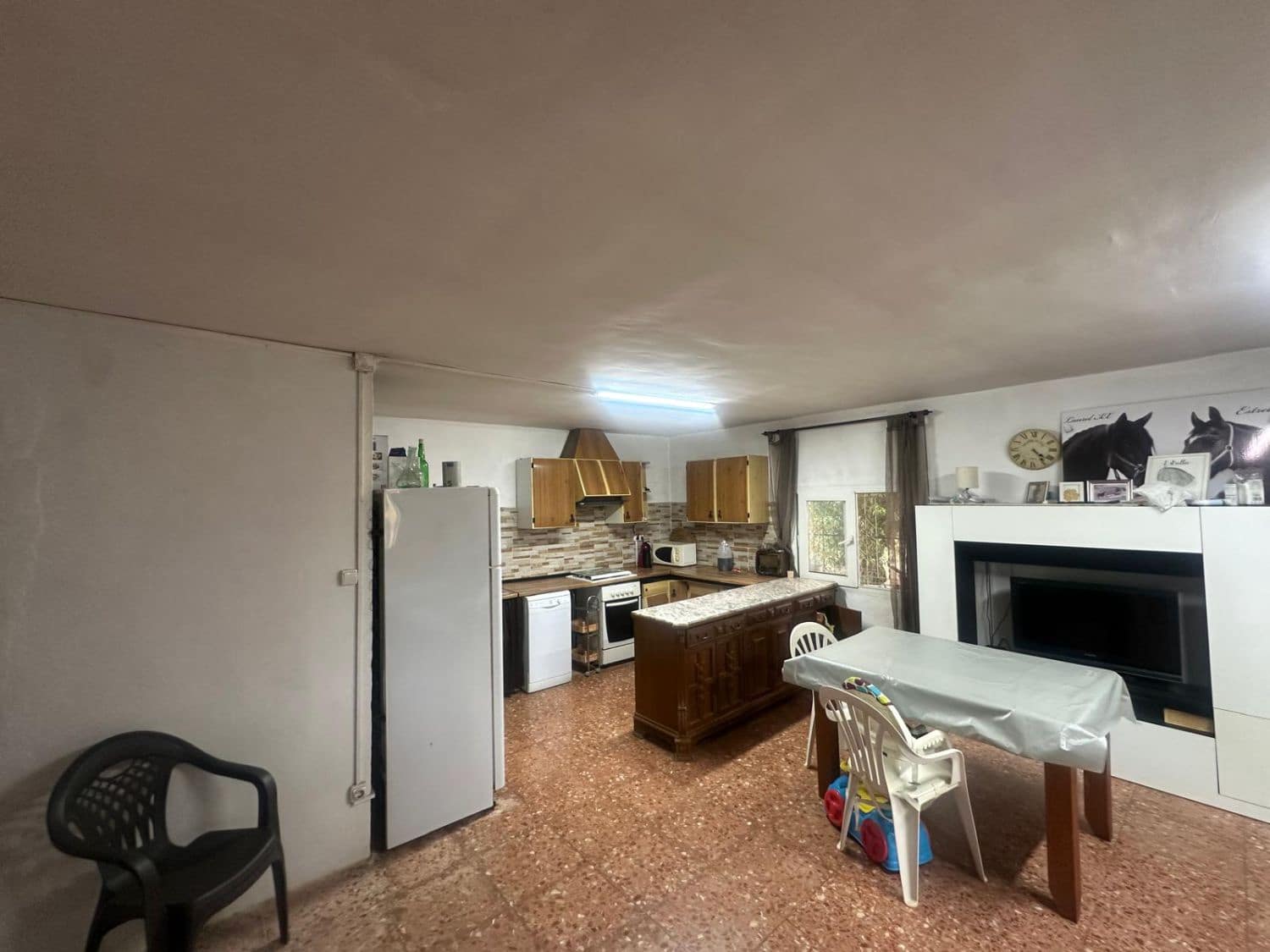 5 soveværelse Semi-Rækkehus til salg i Castello de la Plana med garage - € 299.900 (Ref: 9075343)