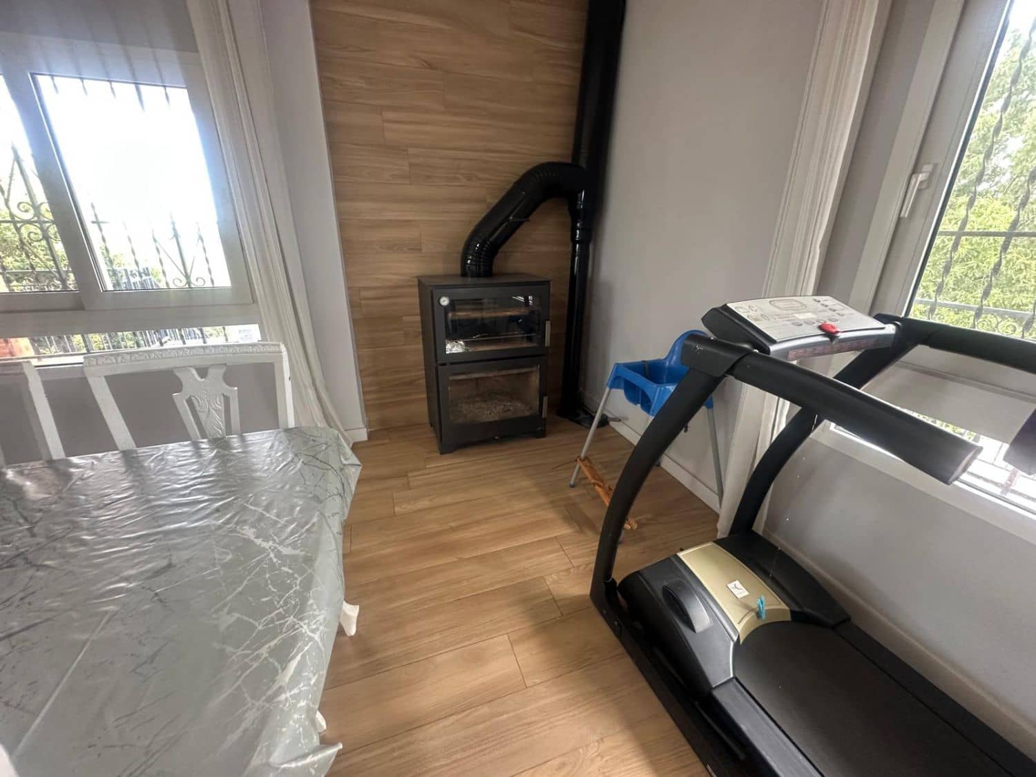 5 soveværelse Semi-Rækkehus til salg i Castello de la Plana med garage - € 299.900 (Ref: 9075343)