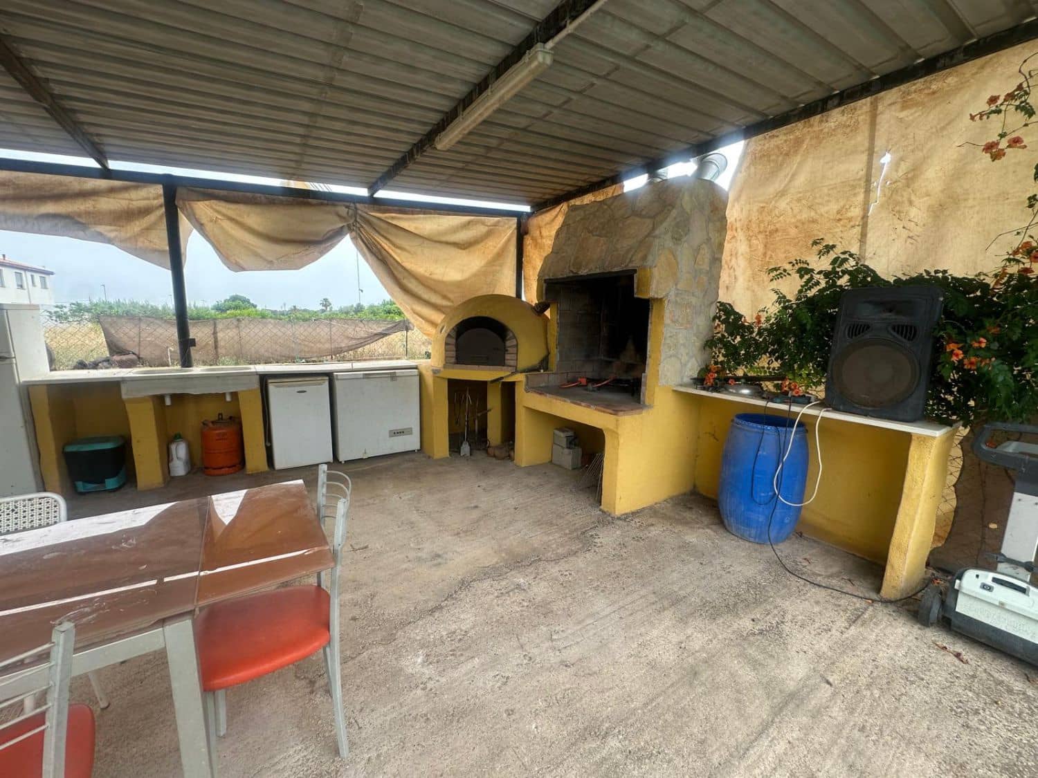 5 soveværelse Semi-Rækkehus til salg i Castello de la Plana med garage - € 299.900 (Ref: 9075343)