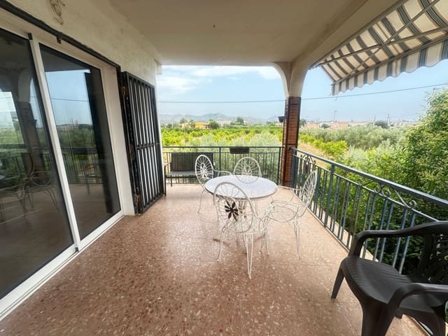 5 makuuhuone Paritalo myytävänä paikassa Oeste, Castelló de la Plana mukana 
autotalli - 299 900 € (Ref: 9075343)