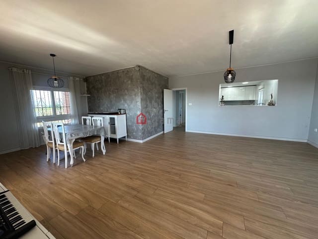 5 soverom Kjedet enebolig til salgs i Oeste, Castelló de la Plana med garasje - € 299 900 (Ref: 9075343)