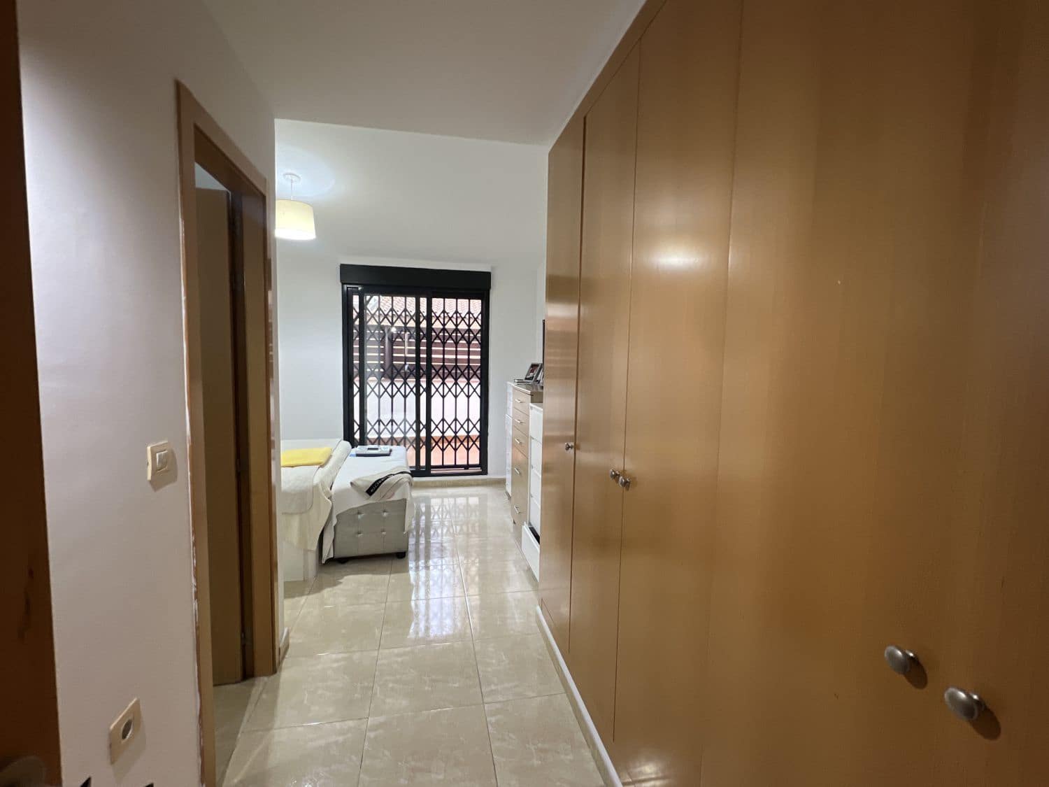 2 bedroom Apartment for sale in Castello de la Plana - € 220,000 (Ref: 9091949)