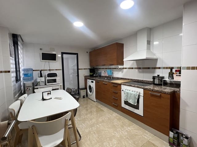 2 soverom Leilighet til salgs i Centro, Castelló de la Plana - € 220 000 (Ref: 9091949)