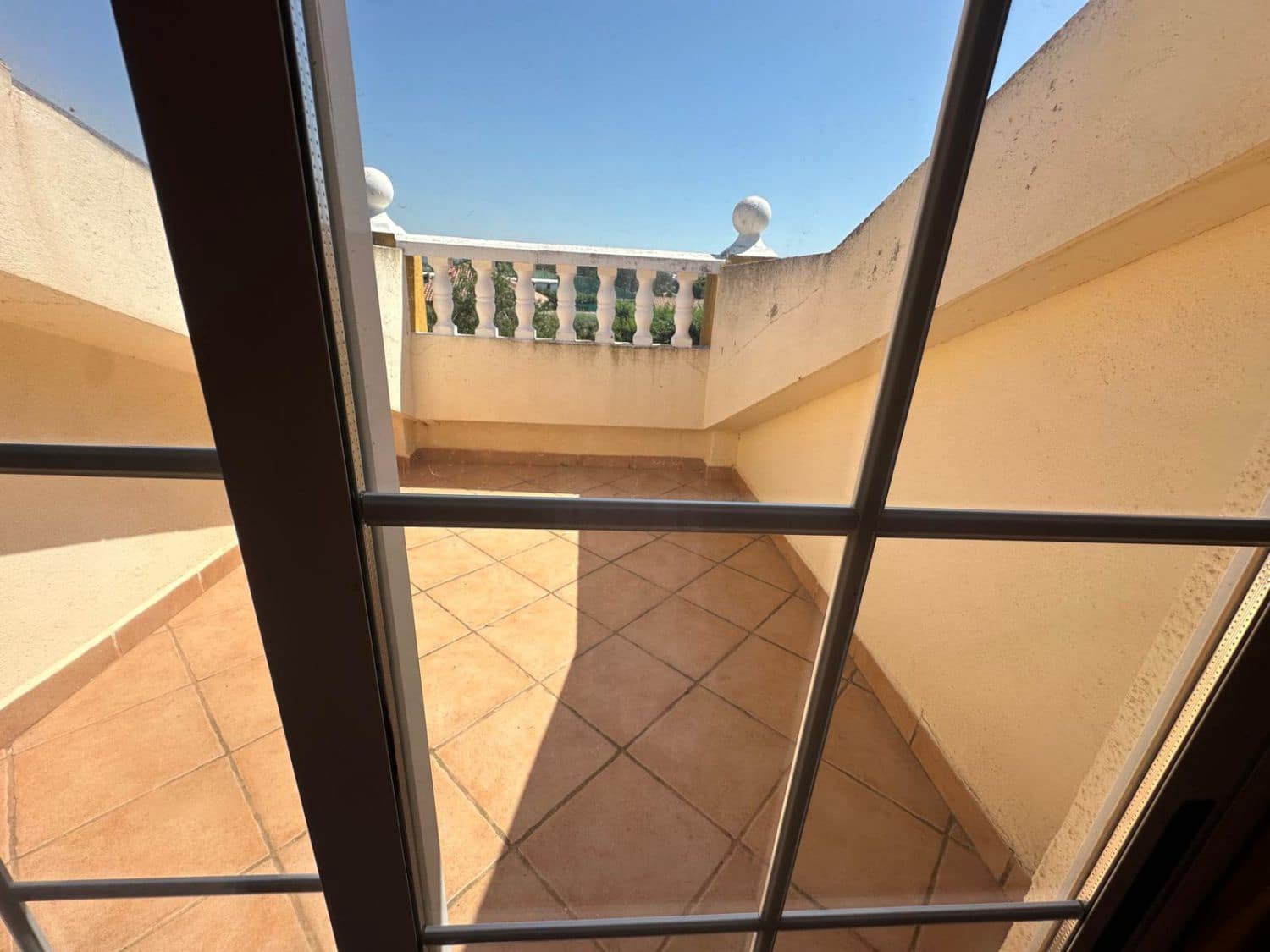 7 soveværelse Rækkehus til salg i Castello de la Plana med garage - € 950.000 (Ref: 9099376)