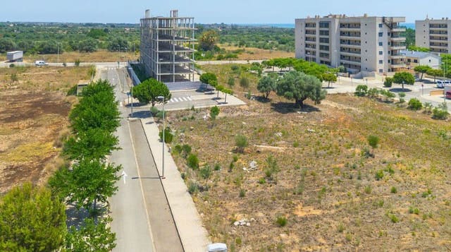 Grunde uden byggetilladelser til salg i Torrenostra, Torreblanca - € 1.999.000 (Ref: 9132782)