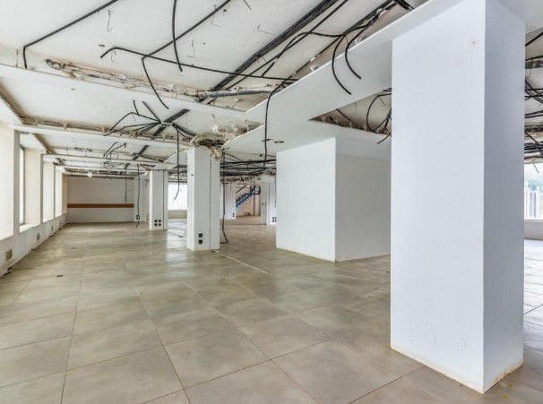 Kaupallinen myytävänä paikassa Benicarlo - 450 000 € (Ref: 9134729)