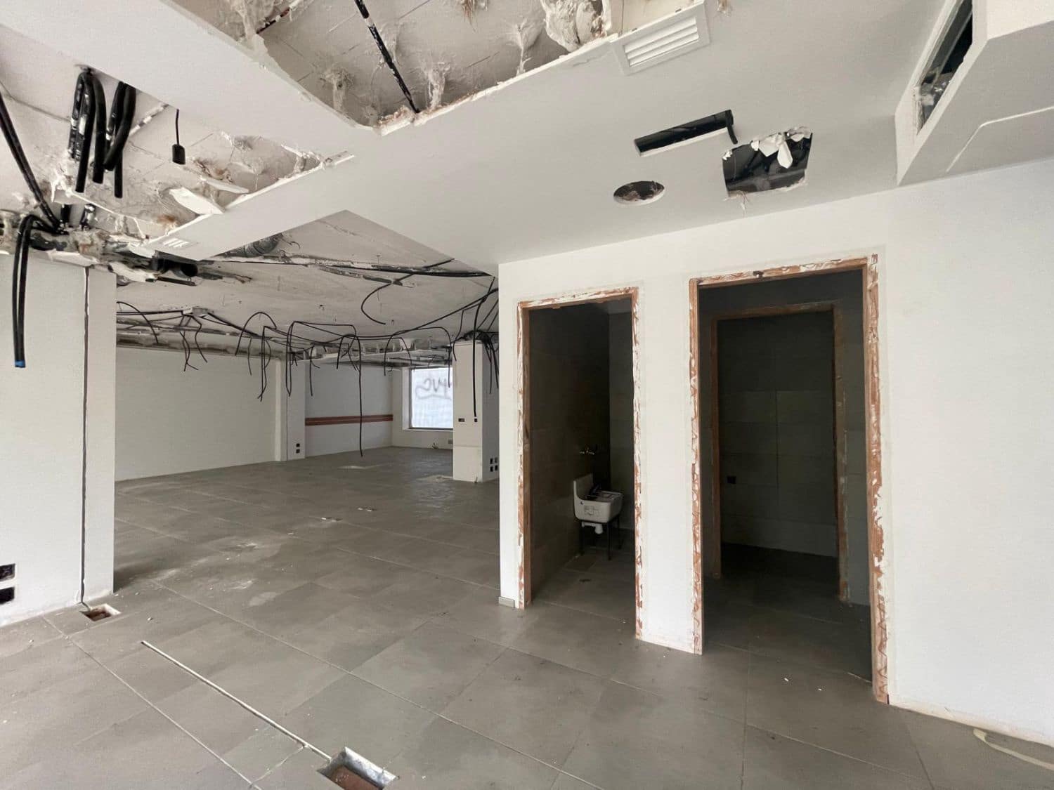 Kaupallinen myytävänä paikassa Benicarlo - 450 000 € (Ref: 9134729)