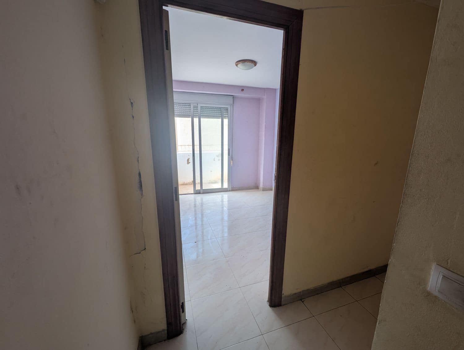 3 soveværelse Lejlighed til salg i Castello de la Plana - € 95.000 (Ref: 9137413)