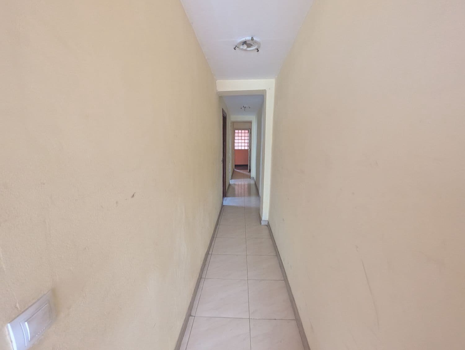 3 soveværelse Lejlighed til salg i Castello de la Plana - € 95.000 (Ref: 9137413)