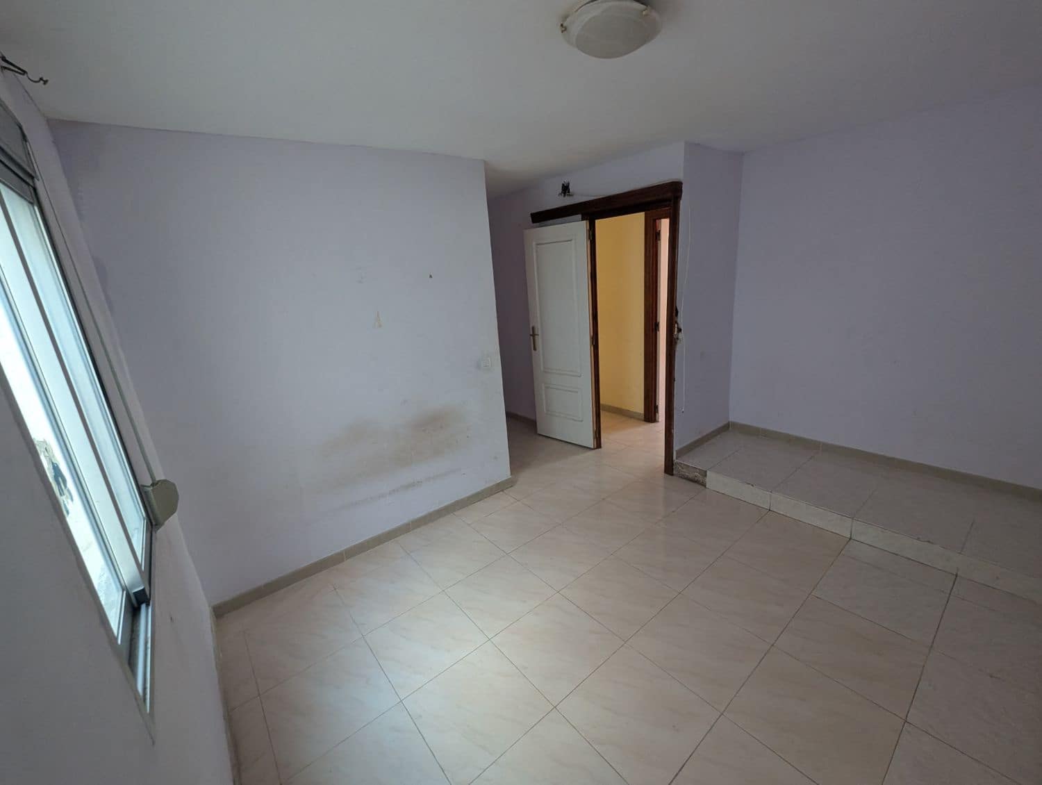 3 soveværelse Lejlighed til salg i Castello de la Plana - € 95.000 (Ref: 9137413)