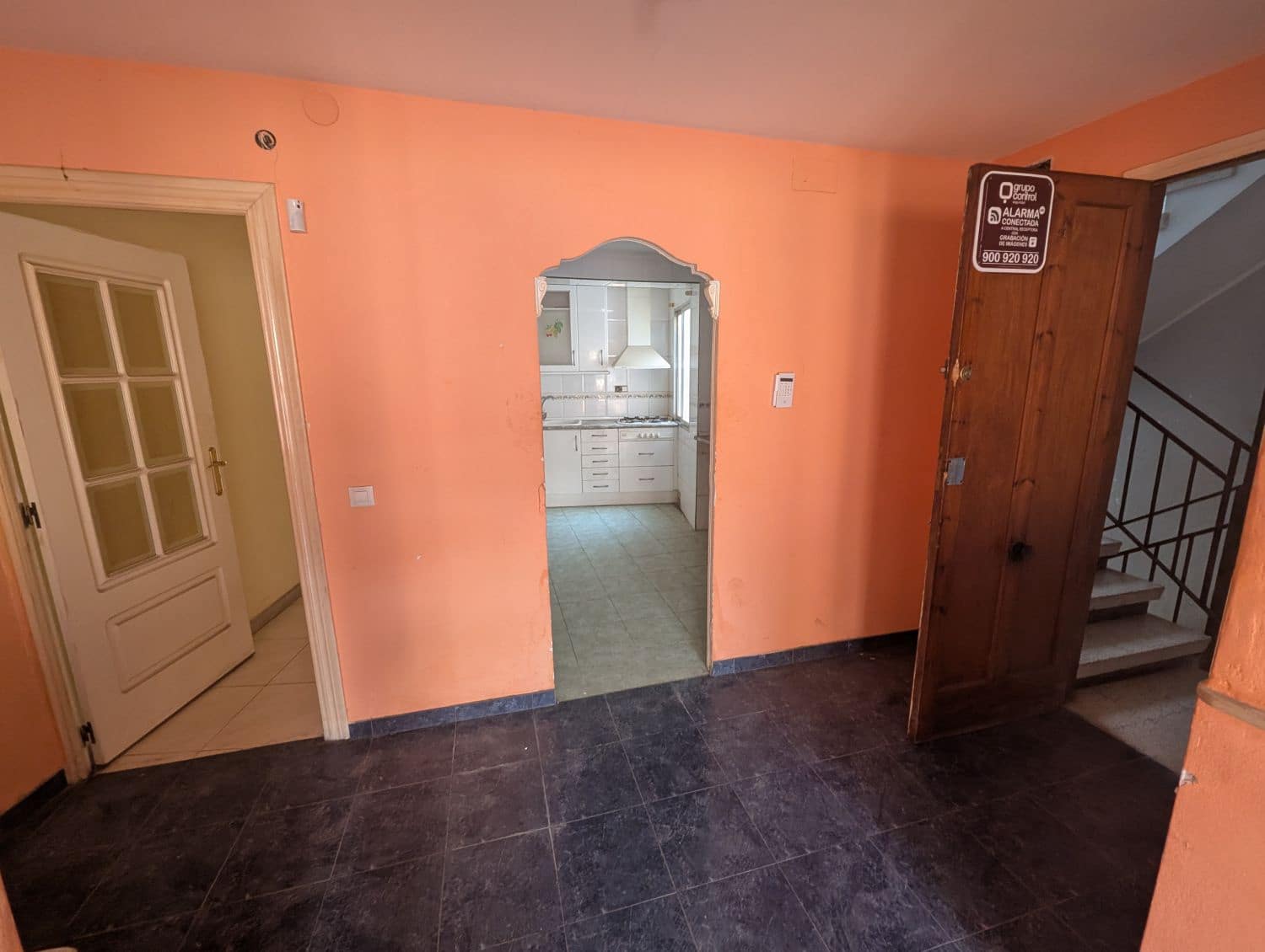 3 soveværelse Lejlighed til salg i Castello de la Plana - € 95.000 (Ref: 9137413)