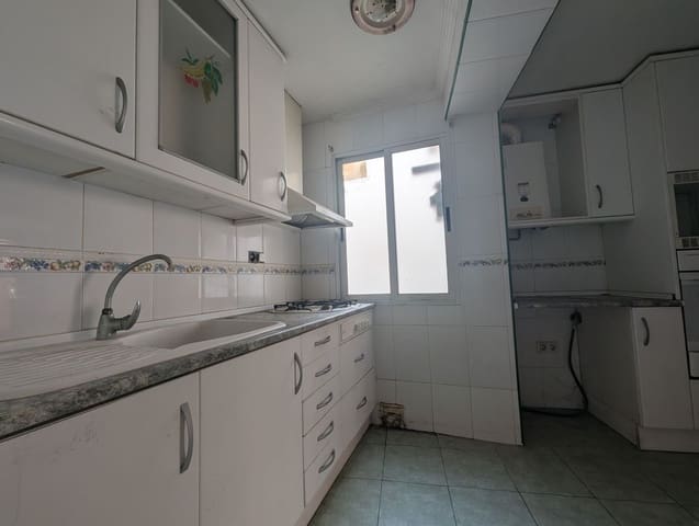 3 camera da letto Appartamento in vendita in Castelló de la Plana - 80.000 € (Rif: 9137413)