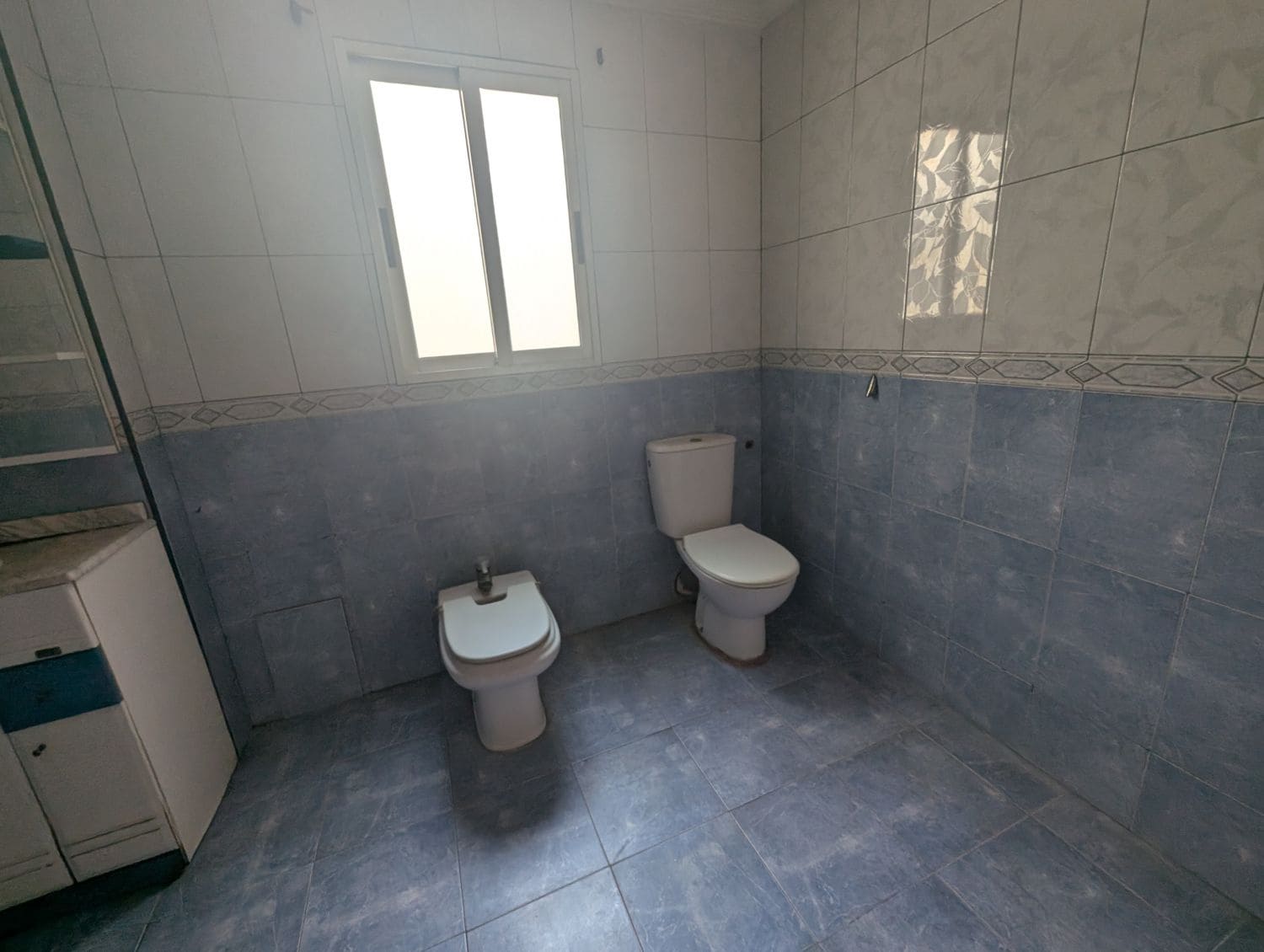 3 soveværelse Lejlighed til salg i Castello de la Plana - € 95.000 (Ref: 9137413)