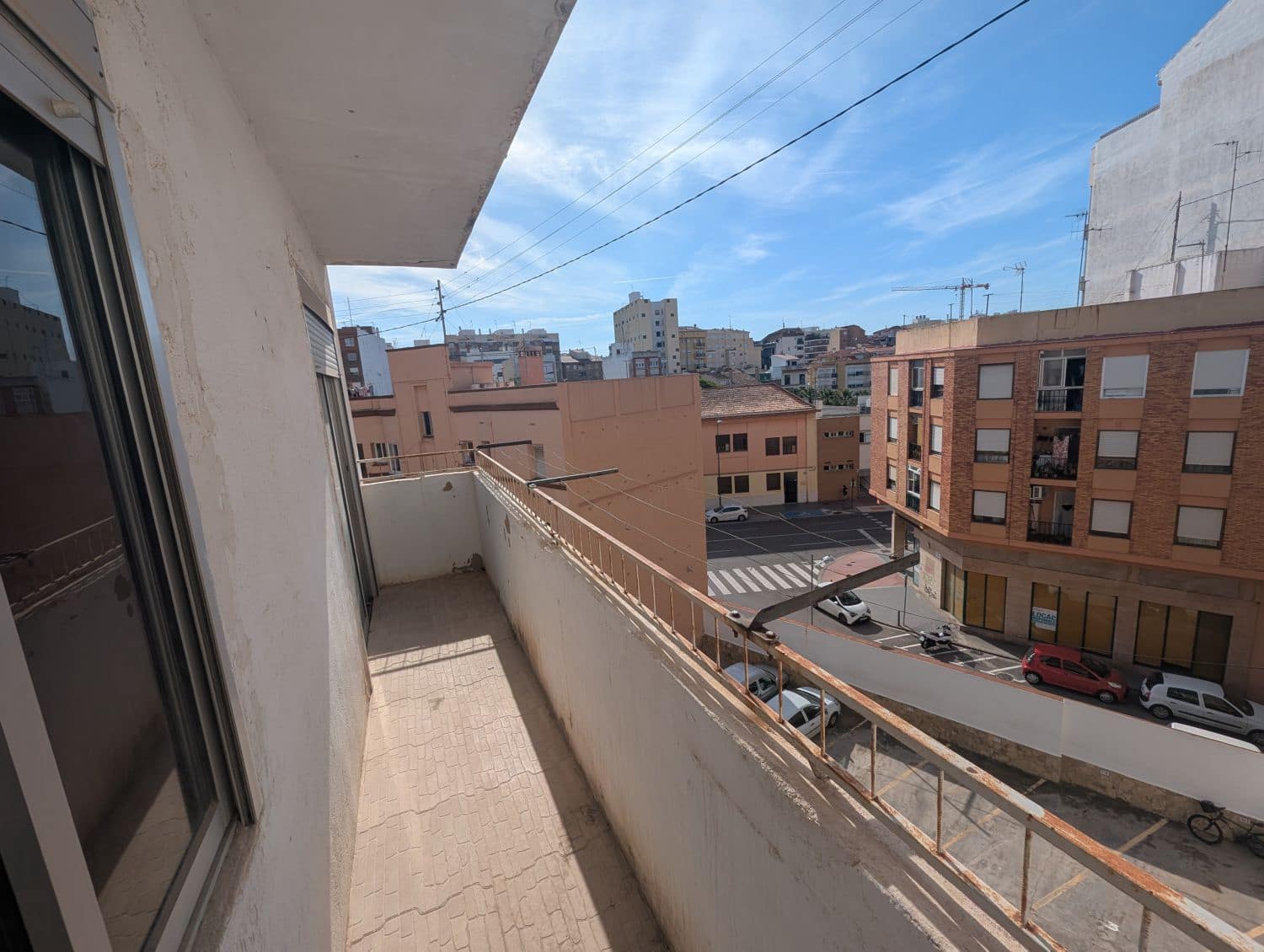 3 soveværelse Lejlighed til salg i Castello de la Plana - € 95.000 (Ref: 9137413)