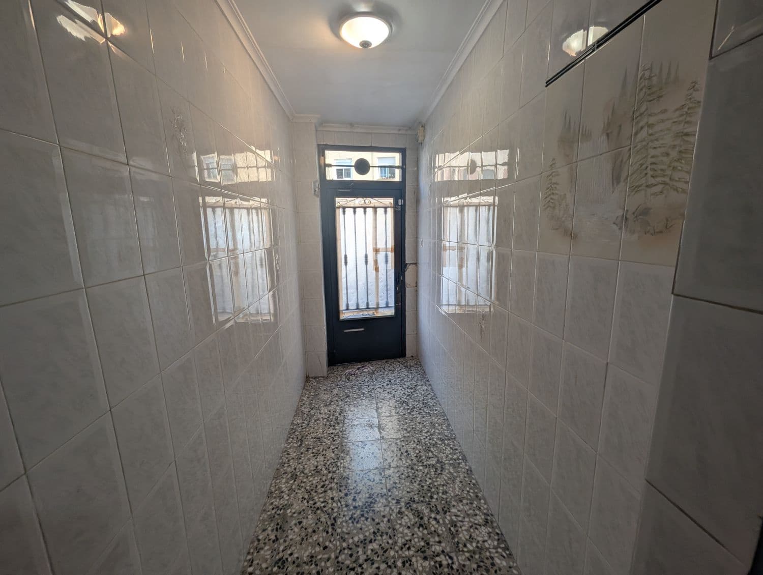 3 soveværelse Lejlighed til salg i Castello de la Plana - € 95.000 (Ref: 9137413)