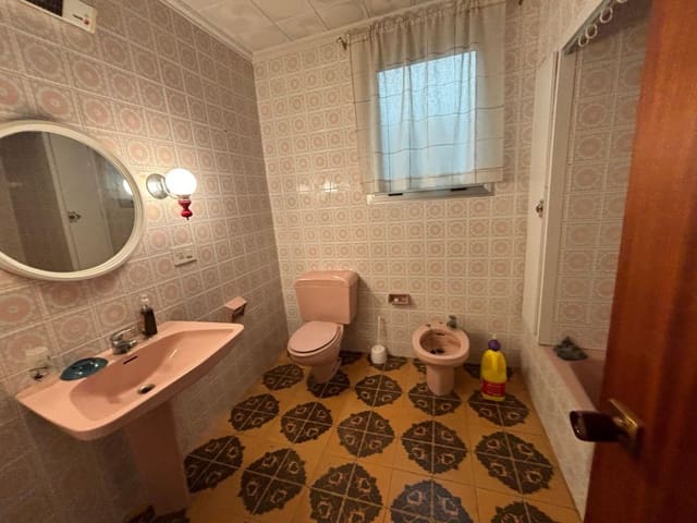 Casa de 6 habitaciones en Moncofa en venta - 165.000 € (Ref: 9145774)