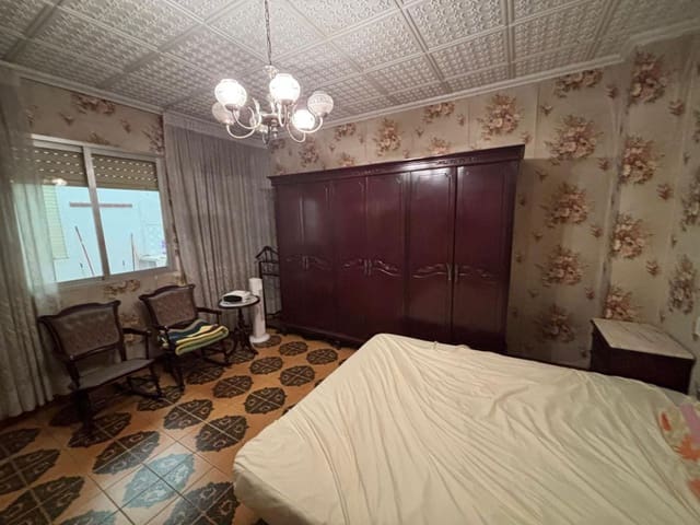 Casa de 6 habitaciones en Moncofa en venta - 165.000 € (Ref: 9145774)