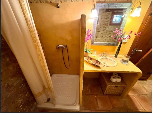 Casa de 4 habitaciones en Morella en venta - 125.000 € (Ref: 9154398)