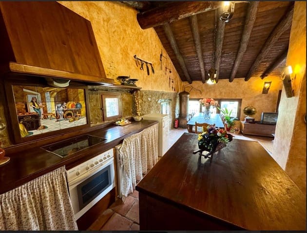 4 soveværelse Byhus til salg i Morella - € 125.000 (Ref: 9154398)