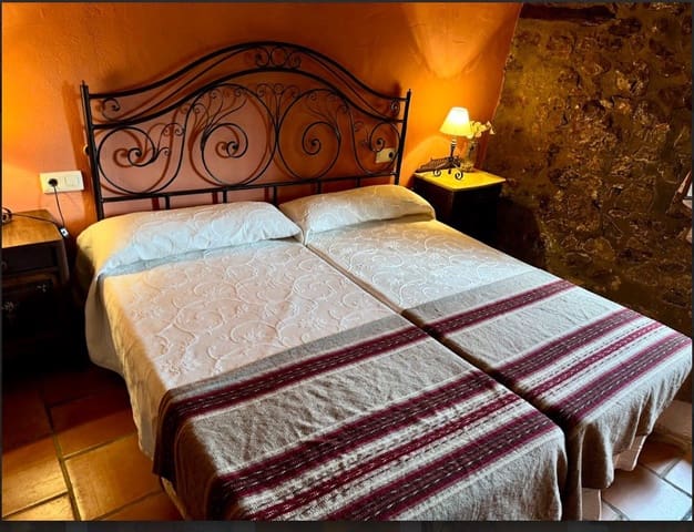 Casa de 4 habitaciones en Morella en venta - 125.000 € (Ref: 9154398)