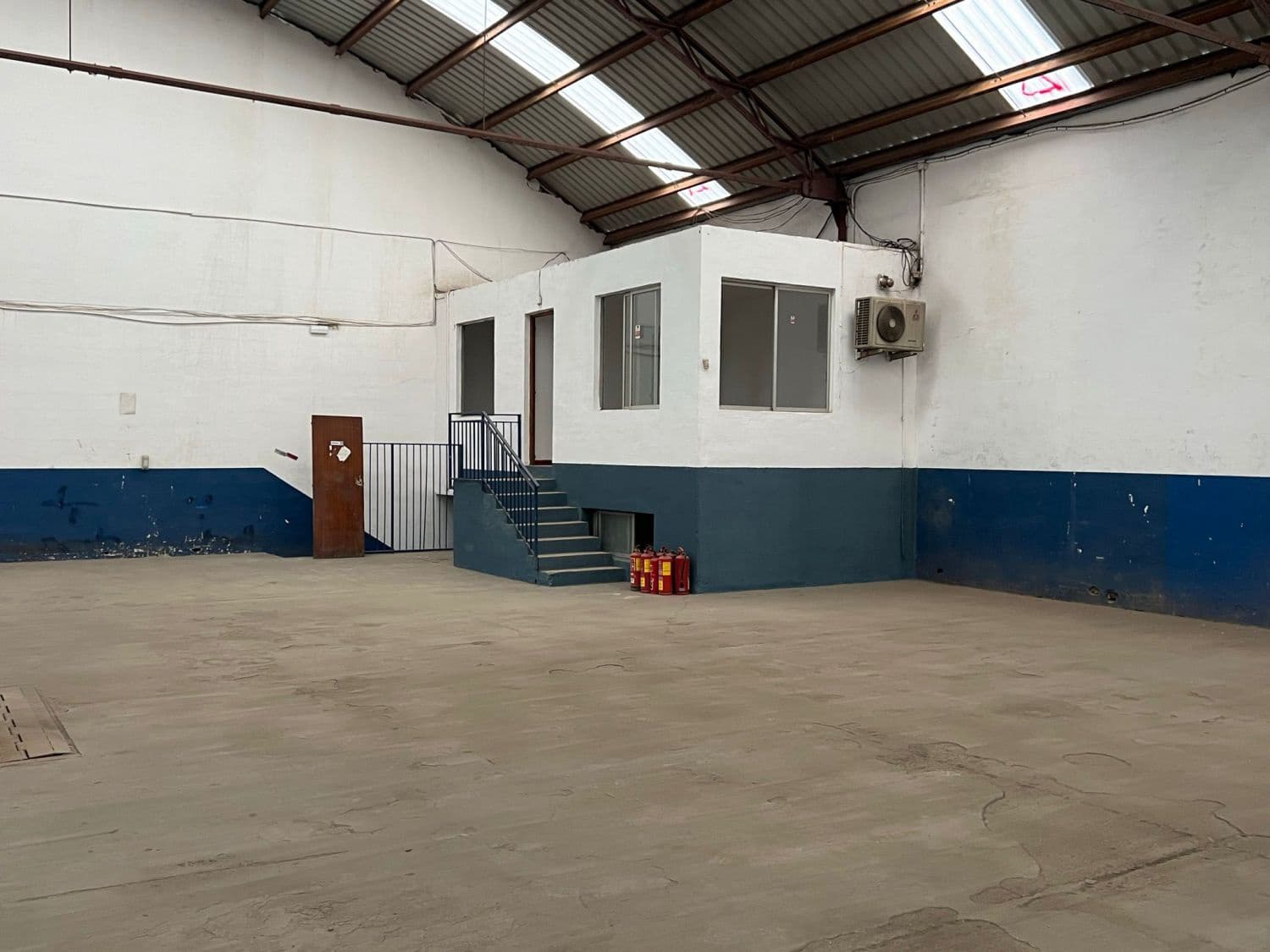 1 slaapkamer Bedrijf te koop in Castello de la Plana - € 190.000 (Ref: 9162495)