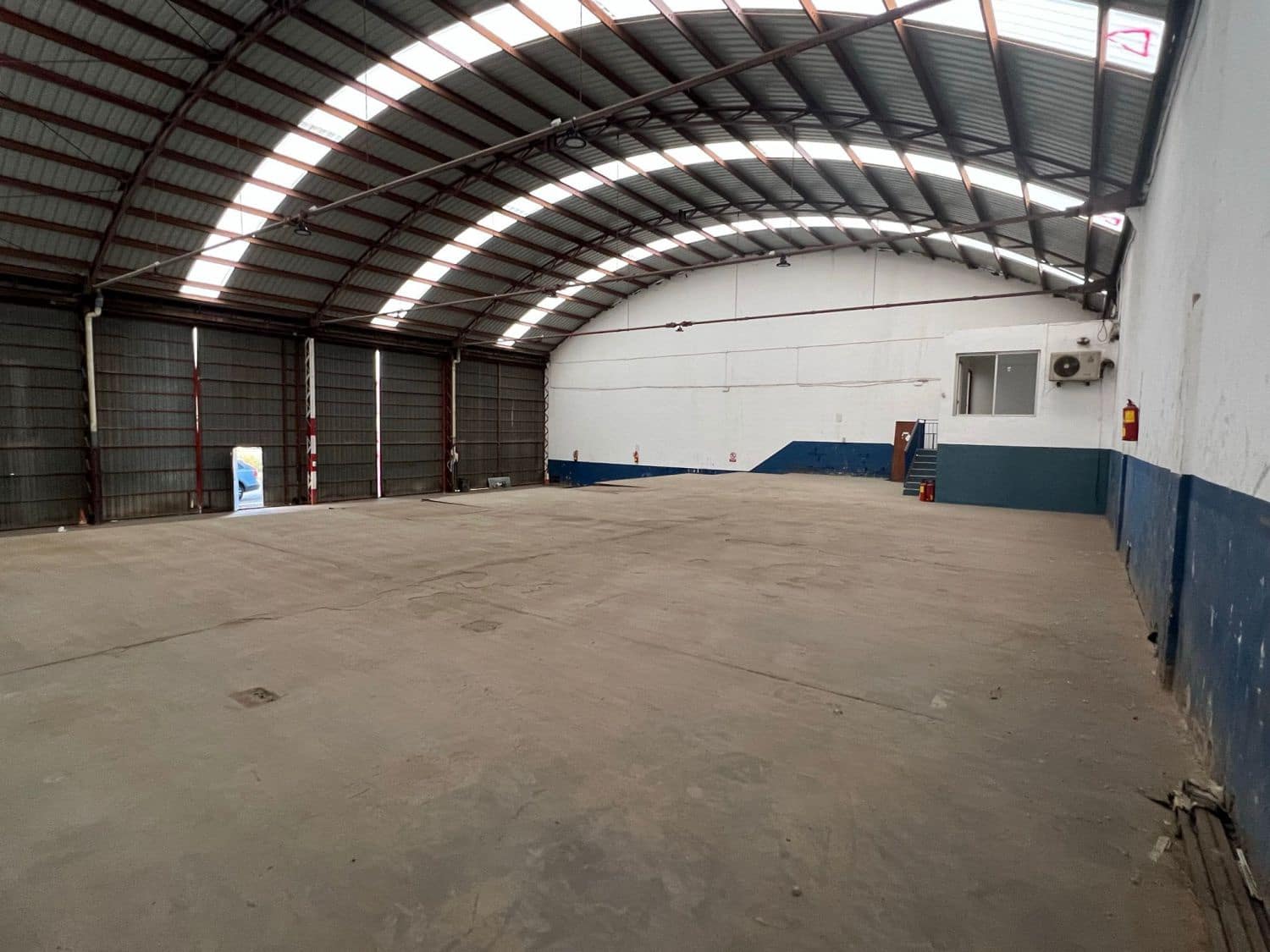 1 slaapkamer Bedrijf te koop in Castello de la Plana - € 190.000 (Ref: 9162495)