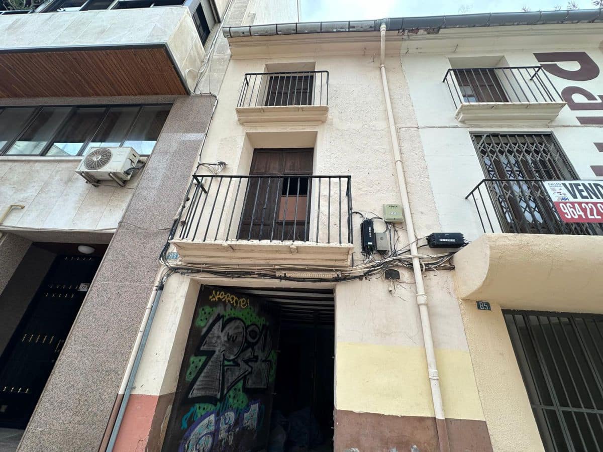 Casa em Banda para venda em Castello de la Plana - 79 000 € (Ref: 9164049)