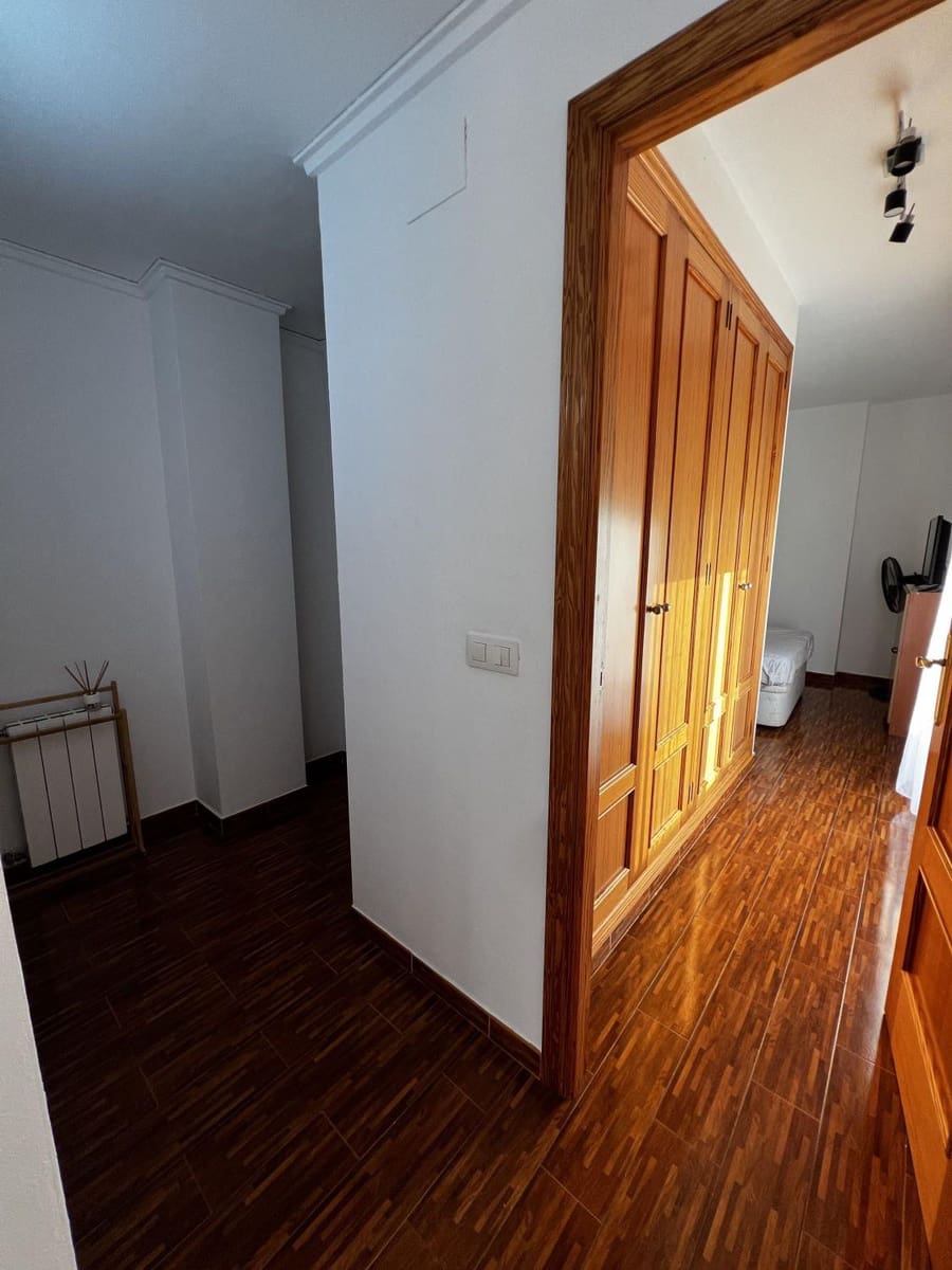 2 soveværelse Lejlighed til salg i L'Alcora med garage - € 149.000 (Ref: 9169849)